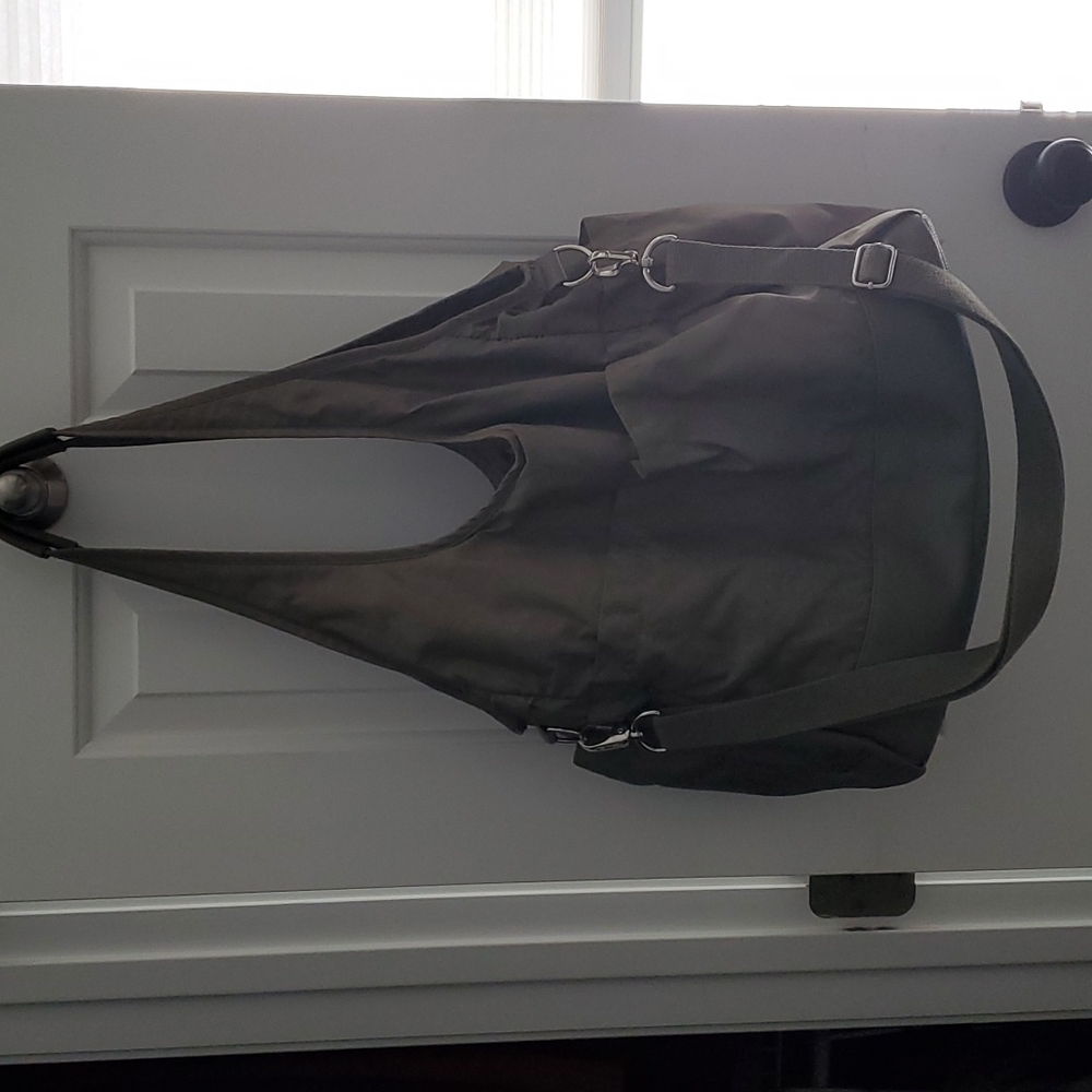 Thirty One diaper/tote bag with cooler pocket